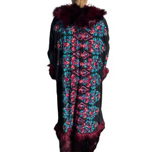 BRAND NEW Jennafer Grace Penny Lane OOAK Embroidered Faux Fur Coat – Fully Lined